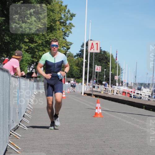17.08.2025 - KN Förde Triathlon 2025 KatJ http://msf.ph/oto/8608300 17.08.2025 13:56:42 Laufen 506 meine-sportfotos.de