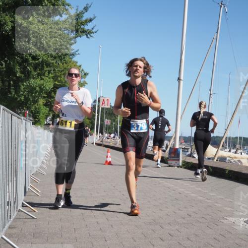 17.08.2025 - KN Förde Triathlon 2025 KatJ http://msf.ph/oto/8608311 17.08.2025 12:02:02 Laufen 294, 379, 611 meine-sportfotos.de