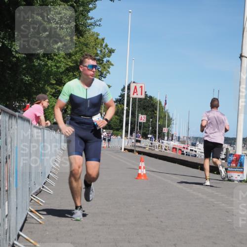17.08.2025 - KN Förde Triathlon 2025 KatJ http://msf.ph/oto/8608322 17.08.2025 13:56:43 Laufen 506 meine-sportfotos.de