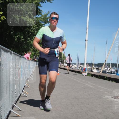 17.08.2025 - KN Förde Triathlon 2025 KatJ http://msf.ph/oto/8608338 17.08.2025 13:56:45 Laufen 506 meine-sportfotos.de