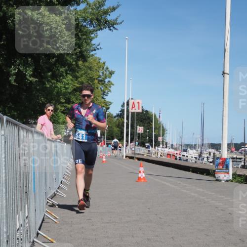 17.08.2025 - KN Förde Triathlon 2025 KatJ http://msf.ph/oto/8608394 17.08.2025 13:57:10 Laufen 510, 541 meine-sportfotos.de