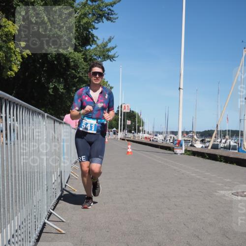 17.08.2025 - KN Förde Triathlon 2025 KatJ http://msf.ph/oto/8608425 17.08.2025 13:57:12 Laufen 541 meine-sportfotos.de