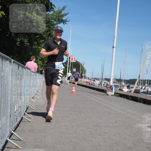 17.08.2025 - KN Förde Triathlon 2025 KatJ http://msf.ph/oto/8608450 17.08.2025 13:57:24 Laufen 508 meine-sportfotos.de