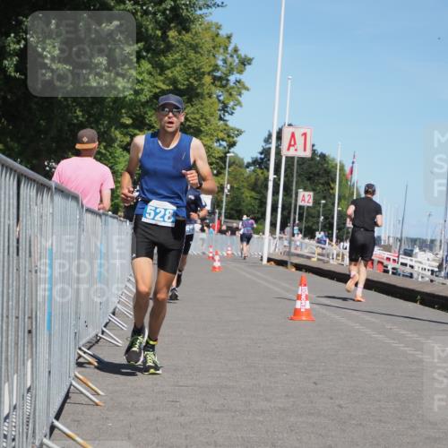 17.08.2025 - KN Förde Triathlon 2025 KatJ http://msf.ph/oto/8608472 17.08.2025 13:57:35 Laufen 525, 528 meine-sportfotos.de
