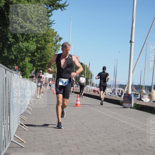 17.08.2025 - KN Förde Triathlon 2025 KatJ http://msf.ph/oto/8608473 17.08.2025 12:02:21 Laufen 312, 327 meine-sportfotos.de