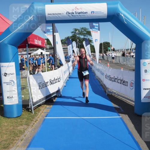 17.08.2025 - KN Förde Triathlon 2025 MichiJ http://msf.ph/oto/8608475 17.08.2025 12:27:14 Laufen 335 meine-sportfotos.de
