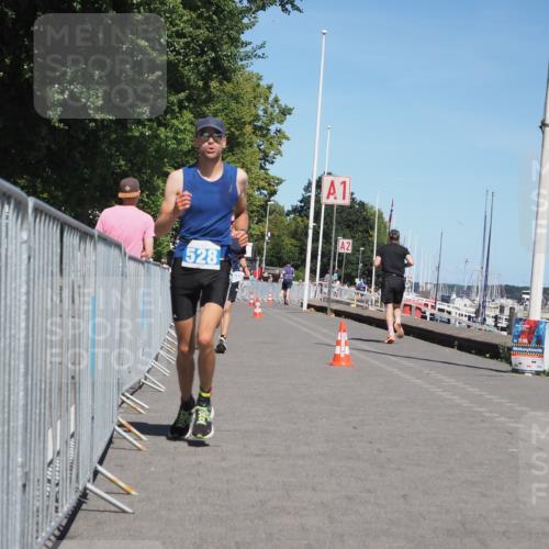 17.08.2025 - KN Förde Triathlon 2025 KatJ http://msf.ph/oto/8608480 17.08.2025 13:57:35 Laufen 525, 528 meine-sportfotos.de