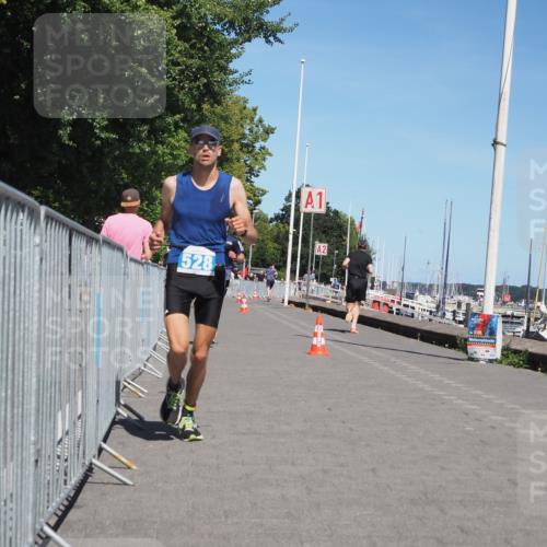 17.08.2025 - KN Förde Triathlon 2025 KatJ http://msf.ph/oto/8608488 17.08.2025 13:57:35 Laufen 525, 528 meine-sportfotos.de