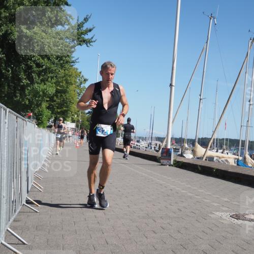 17.08.2025 - KN Förde Triathlon 2025 KatJ http://msf.ph/oto/8608496 17.08.2025 12:02:22 Laufen 312, 327 meine-sportfotos.de