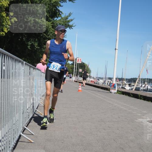 17.08.2025 - KN Förde Triathlon 2025 KatJ http://msf.ph/oto/8608513 17.08.2025 13:57:36 Laufen 525, 528 meine-sportfotos.de