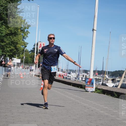 17.08.2025 - KN Förde Triathlon 2025 KatJ http://msf.ph/oto/8608530 17.08.2025 13:57:38 Laufen 525, 528 meine-sportfotos.de