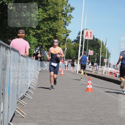 17.08.2025 - KN Förde Triathlon 2025 KatJ http://msf.ph/oto/8608583 17.08.2025 13:57:47 Laufen 483 meine-sportfotos.de