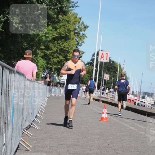 17.08.2025 - KN Förde Triathlon 2025 KatJ http://msf.ph/oto/8608604 17.08.2025 13:57:48 Laufen 483 meine-sportfotos.de