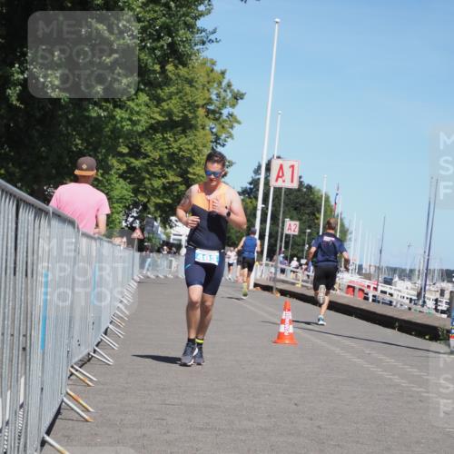 17.08.2025 - KN Förde Triathlon 2025 KatJ http://msf.ph/oto/8608611 17.08.2025 13:57:49 Laufen 483 meine-sportfotos.de