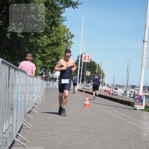 17.08.2025 - KN Förde Triathlon 2025 KatJ http://msf.ph/oto/8608622 17.08.2025 13:57:49 Laufen 483 meine-sportfotos.de