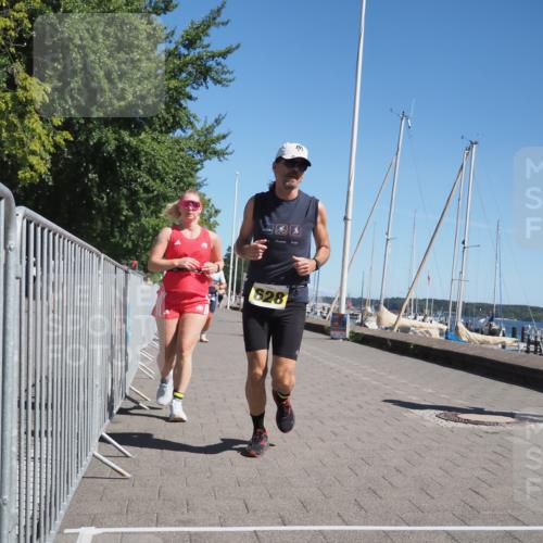 17.08.2025 - KN Förde Triathlon 2025 KatJ http://msf.ph/oto/8608680 17.08.2025 12:02:34 Laufen 323, 606, 628, 629 meine-sportfotos.de