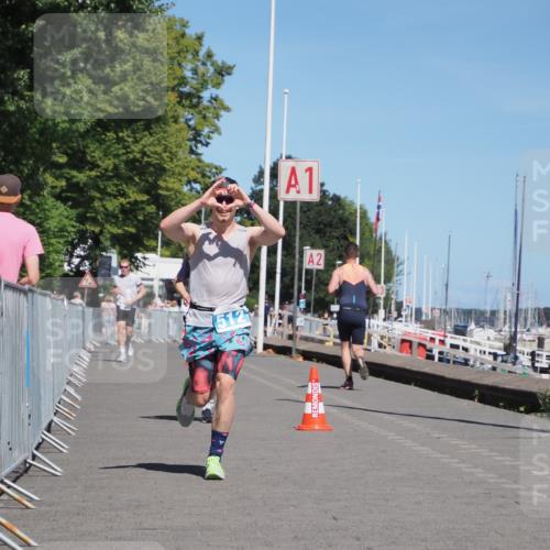 17.08.2025 - KN Förde Triathlon 2025 KatJ http://msf.ph/oto/8608701 17.08.2025 13:58:07 Laufen 512, 516 meine-sportfotos.de