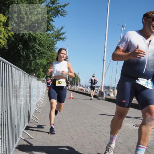 17.08.2025 - KN Förde Triathlon 2025 KatJ http://msf.ph/oto/8608728 17.08.2025 12:02:38 Laufen 323, 332, 606, 629 meine-sportfotos.de
