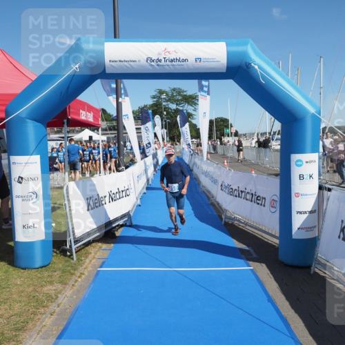 17.08.2025 - KN Förde Triathlon 2025 MichiJ http://msf.ph/oto/8608754 17.08.2025 12:27:59 Laufen 359 meine-sportfotos.de