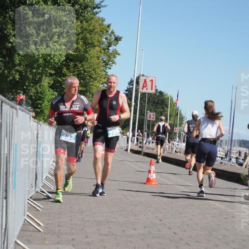 17.08.2025 - KN Förde Triathlon 2025 KatJ http://msf.ph/oto/8608765 17.08.2025 12:02:44 Laufen 303, 332, 335 meine-sportfotos.de