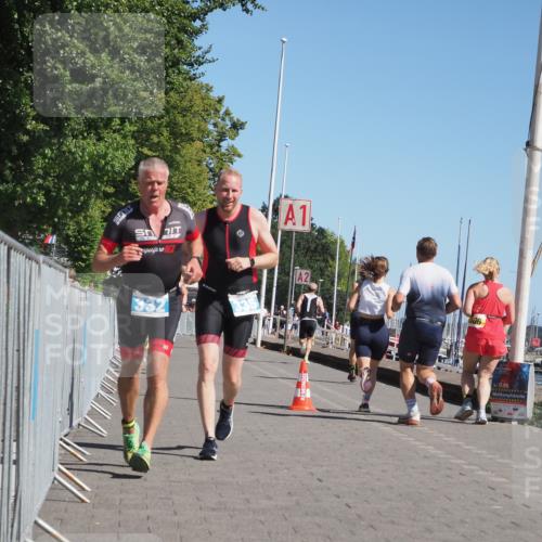 17.08.2025 - KN Förde Triathlon 2025 KatJ http://msf.ph/oto/8608779 17.08.2025 12:02:45 Laufen 303, 332, 335 meine-sportfotos.de