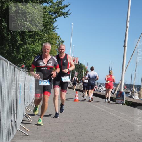 17.08.2025 - KN Förde Triathlon 2025 KatJ http://msf.ph/oto/8608793 17.08.2025 12:02:46 Laufen 303, 332, 335 meine-sportfotos.de