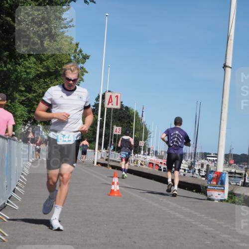 17.08.2025 - KN Förde Triathlon 2025 KatJ http://msf.ph/oto/8608842 17.08.2025 13:58:21 Laufen 544 meine-sportfotos.de