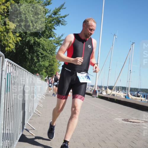 17.08.2025 - KN Förde Triathlon 2025 KatJ http://msf.ph/oto/8608844 17.08.2025 12:02:49 Laufen 303, 332, 335, 351 meine-sportfotos.de