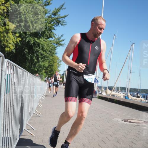 17.08.2025 - KN Förde Triathlon 2025 KatJ http://msf.ph/oto/8608848 17.08.2025 12:02:49 Laufen 303, 332, 335, 351 meine-sportfotos.de