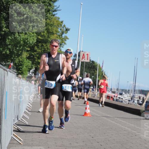 17.08.2025 - KN Förde Triathlon 2025 KatJ http://msf.ph/oto/8608867 17.08.2025 12:02:51 Laufen 303, 335, 351 meine-sportfotos.de