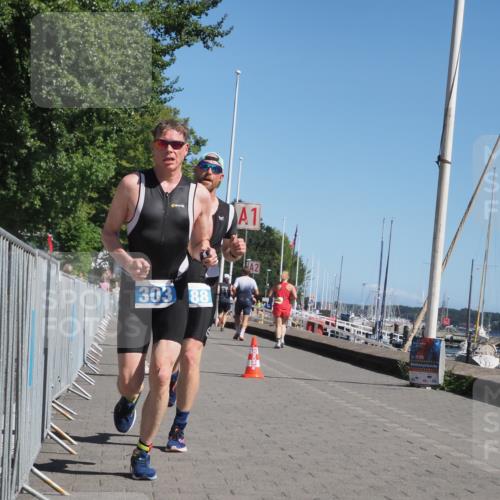 17.08.2025 - KN Förde Triathlon 2025 KatJ http://msf.ph/oto/8608887 17.08.2025 12:02:52 Laufen 303, 351 meine-sportfotos.de