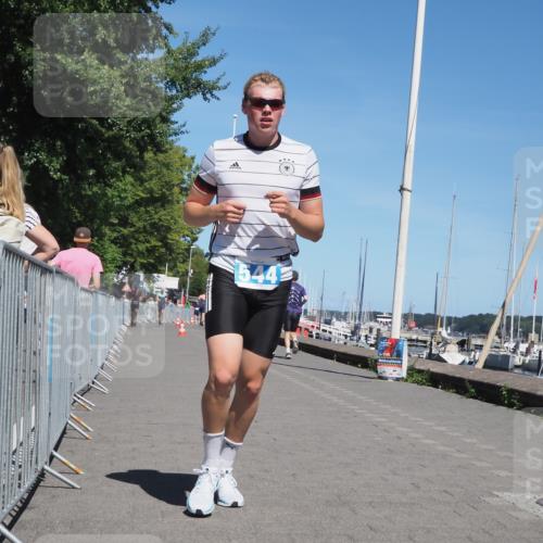 17.08.2025 - KN Förde Triathlon 2025 KatJ http://msf.ph/oto/8608899 17.08.2025 13:58:22 Laufen 544 meine-sportfotos.de