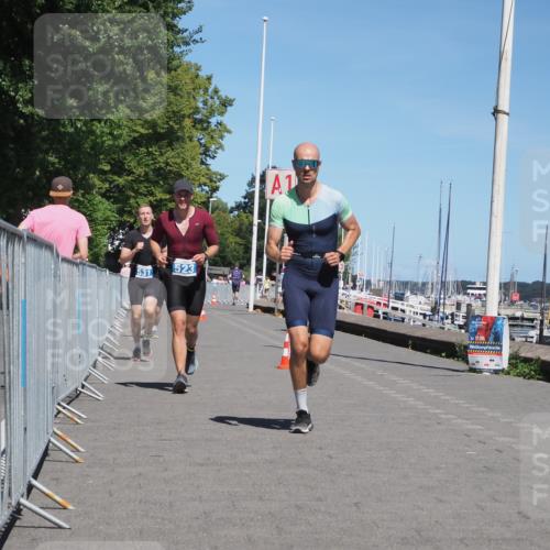 17.08.2025 - KN Förde Triathlon 2025 KatJ http://msf.ph/oto/8608957 17.08.2025 13:58:38 Laufen 357, 523, 531, 546 meine-sportfotos.de