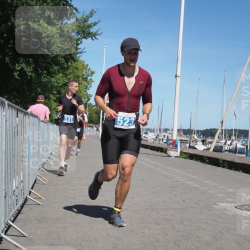 17.08.2025 - KN Förde Triathlon 2025 KatJ http://msf.ph/oto/8609011 17.08.2025 13:58:41 Laufen 357, 523, 531, 546 meine-sportfotos.de
