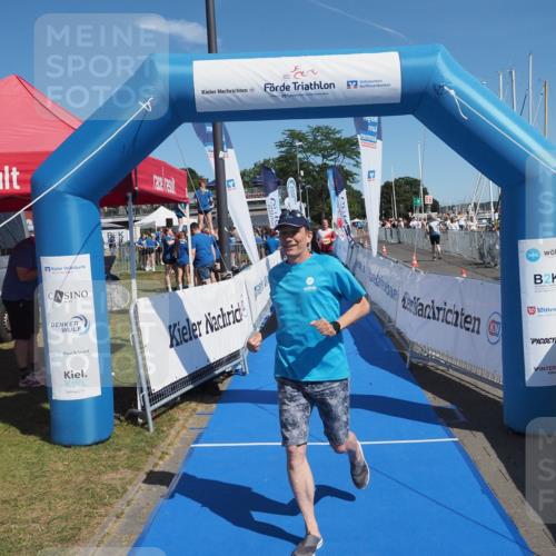 17.08.2025 - KN Förde Triathlon 2025 MichiJ http://msf.ph/oto/8609091 17.08.2025 12:32:22 Laufen 617 meine-sportfotos.de