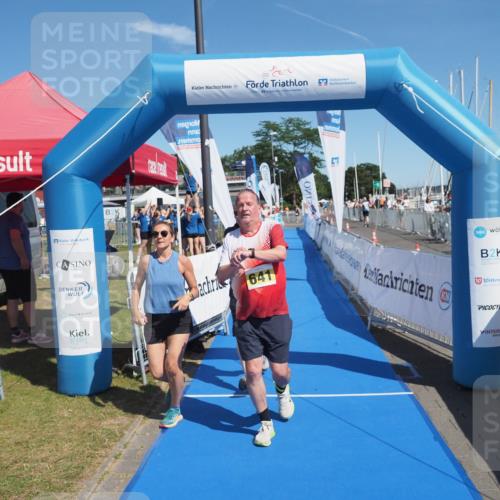 17.08.2025 - KN Förde Triathlon 2025 MichiJ http://msf.ph/oto/8609180 17.08.2025 12:32:28 Laufen 641 meine-sportfotos.de