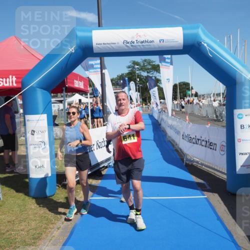 17.08.2025 - KN Förde Triathlon 2025 MichiJ http://msf.ph/oto/8609183 17.08.2025 12:32:28 Laufen 641 meine-sportfotos.de