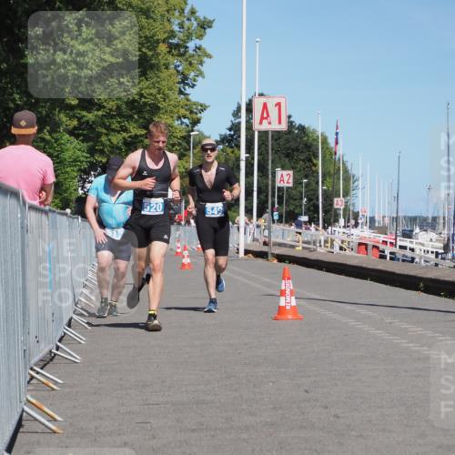 17.08.2025 - KN Förde Triathlon 2025 KatJ http://msf.ph/oto/8609274 17.08.2025 13:59:51 Laufen 438, 519, 520, 549 meine-sportfotos.de