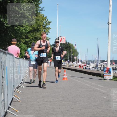 17.08.2025 - KN Förde Triathlon 2025 KatJ http://msf.ph/oto/8609301 17.08.2025 13:59:53 Laufen 438, 519, 520, 549 meine-sportfotos.de