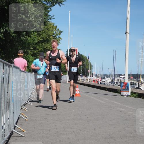 17.08.2025 - KN Förde Triathlon 2025 KatJ http://msf.ph/oto/8609307 17.08.2025 13:59:53 Laufen 438, 519, 520, 549 meine-sportfotos.de