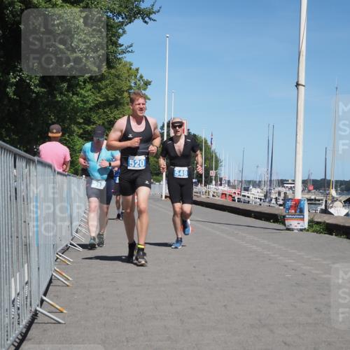 17.08.2025 - KN Förde Triathlon 2025 KatJ http://msf.ph/oto/8609315 17.08.2025 13:59:54 Laufen 438, 519, 520, 549 meine-sportfotos.de
