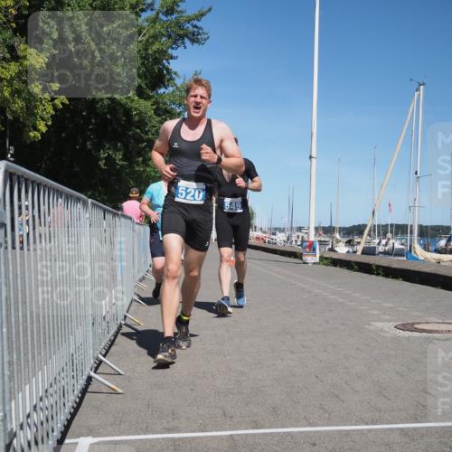 17.08.2025 - KN Förde Triathlon 2025 KatJ http://msf.ph/oto/8609321 17.08.2025 13:59:55 Laufen 438, 519, 520, 549 meine-sportfotos.de