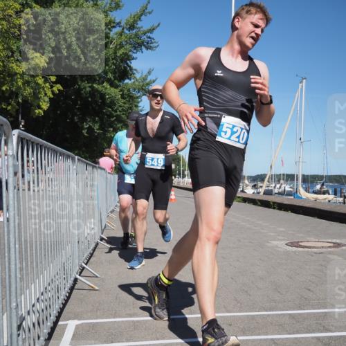 17.08.2025 - KN Förde Triathlon 2025 KatJ http://msf.ph/oto/8609329 17.08.2025 13:59:56 Laufen 438, 519, 520, 549 meine-sportfotos.de
