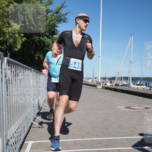 17.08.2025 - KN Förde Triathlon 2025 KatJ http://msf.ph/oto/8609342 17.08.2025 13:59:57 Laufen 438, 519, 520, 549 meine-sportfotos.de
