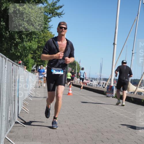 17.08.2025 - KN Förde Triathlon 2025 KatJ http://msf.ph/oto/8609356 17.08.2025 12:03:42 Laufen 329, 337, 373, 622 meine-sportfotos.de