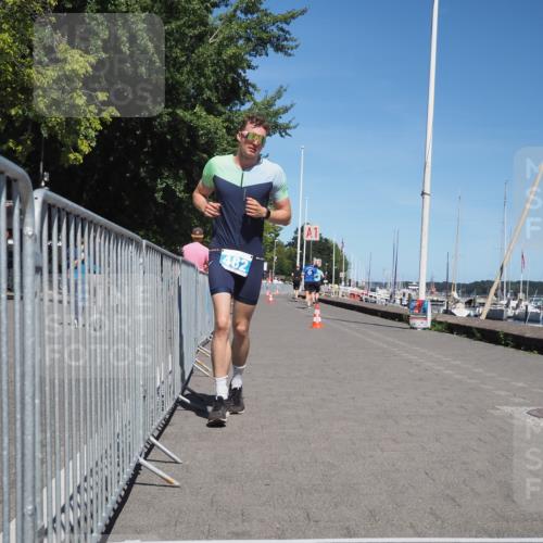 17.08.2025 - KN Förde Triathlon 2025 KatJ http://msf.ph/oto/8609441 17.08.2025 14:00:12 Laufen 482, 518 meine-sportfotos.de