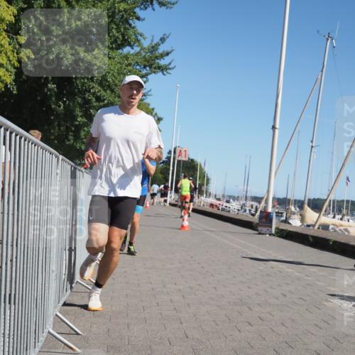 17.08.2025 - KN Förde Triathlon 2025 KatJ http://msf.ph/oto/8609449 17.08.2025 12:03:49 Laufen 291, 325, 370, 373, 622 meine-sportfotos.de