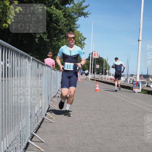 17.08.2025 - KN Förde Triathlon 2025 KatJ http://msf.ph/oto/8609504 17.08.2025 14:00:20 Laufen 517, 518 meine-sportfotos.de