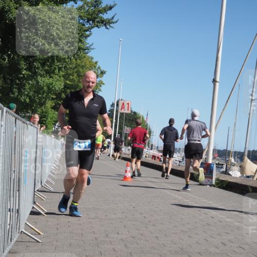 17.08.2025 - KN Förde Triathlon 2025 KatJ http://msf.ph/oto/8609530 17.08.2025 12:03:54 Laufen 291, 325, 370 meine-sportfotos.de