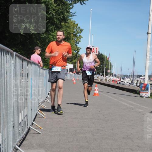 17.08.2025 - KN Förde Triathlon 2025 KatJ http://msf.ph/oto/8609556 17.08.2025 14:00:28 Laufen 485, 533 meine-sportfotos.de